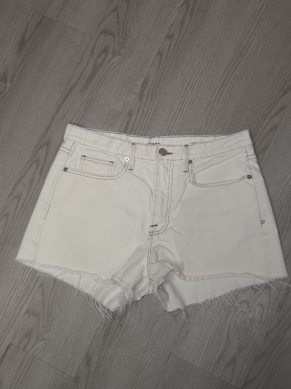 Frame Le Brigette Short Women's White Frayed Hem Denim Shorts